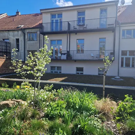 Art Nouveau With Garden In Apartmán *